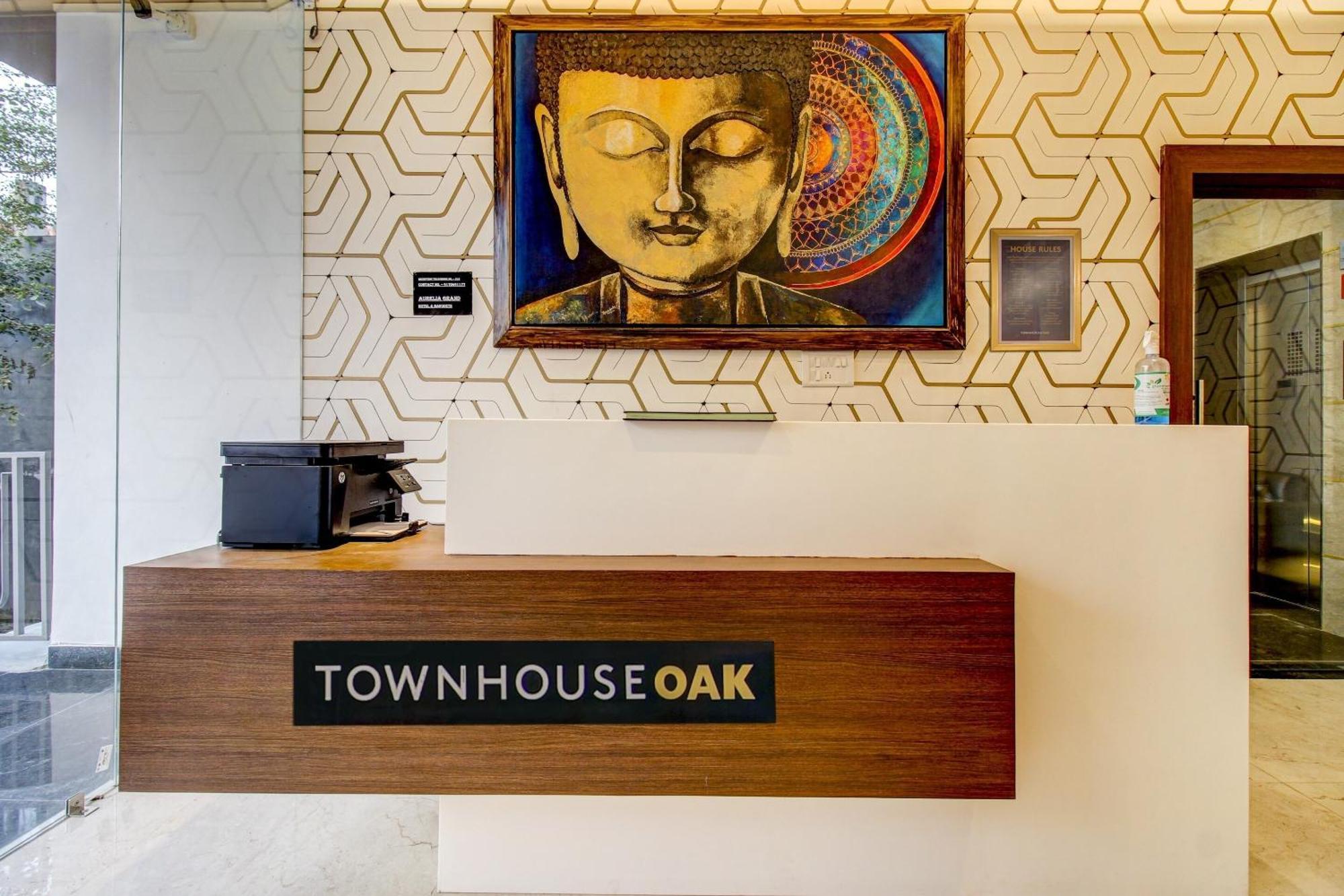 Super Townhouse Oak Aurelia Grand Hotel Lucknow Luaran gambar